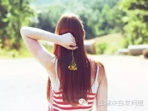 白发意味着衰老吗？